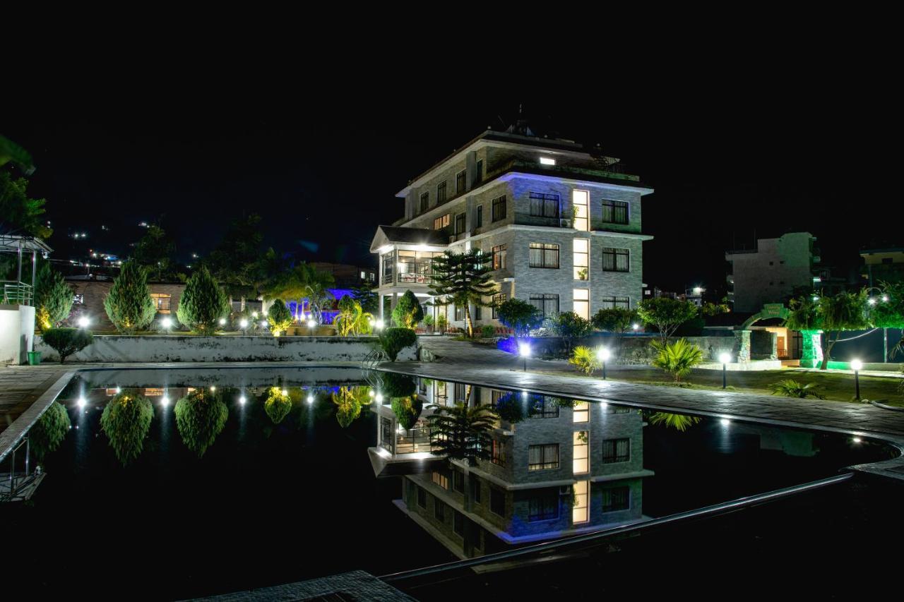 Gateway Himalaya Resort Ghanpokhara エクステリア 写真